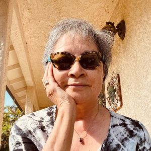 Meet your Posher, Josefina